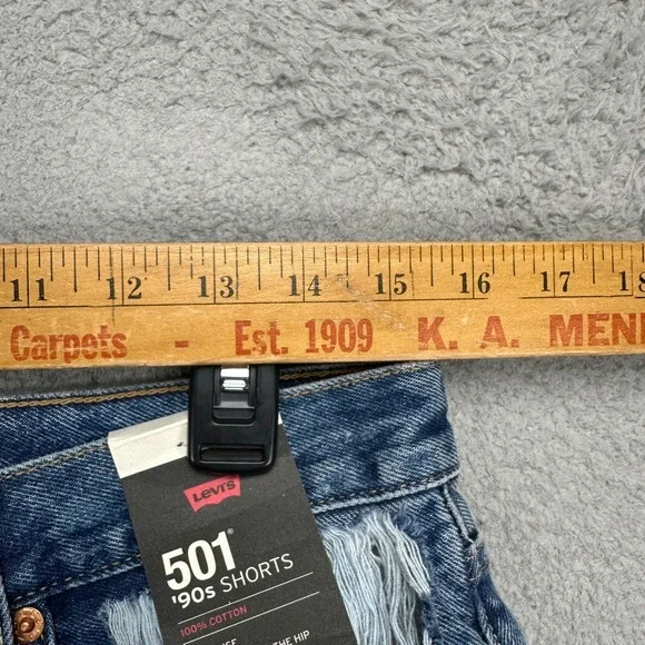 Levis Premium 501 Womens Jean 90s Shorts 30 Blue Distressed  Loose Fit Denim NEW - Picture 7 of 10